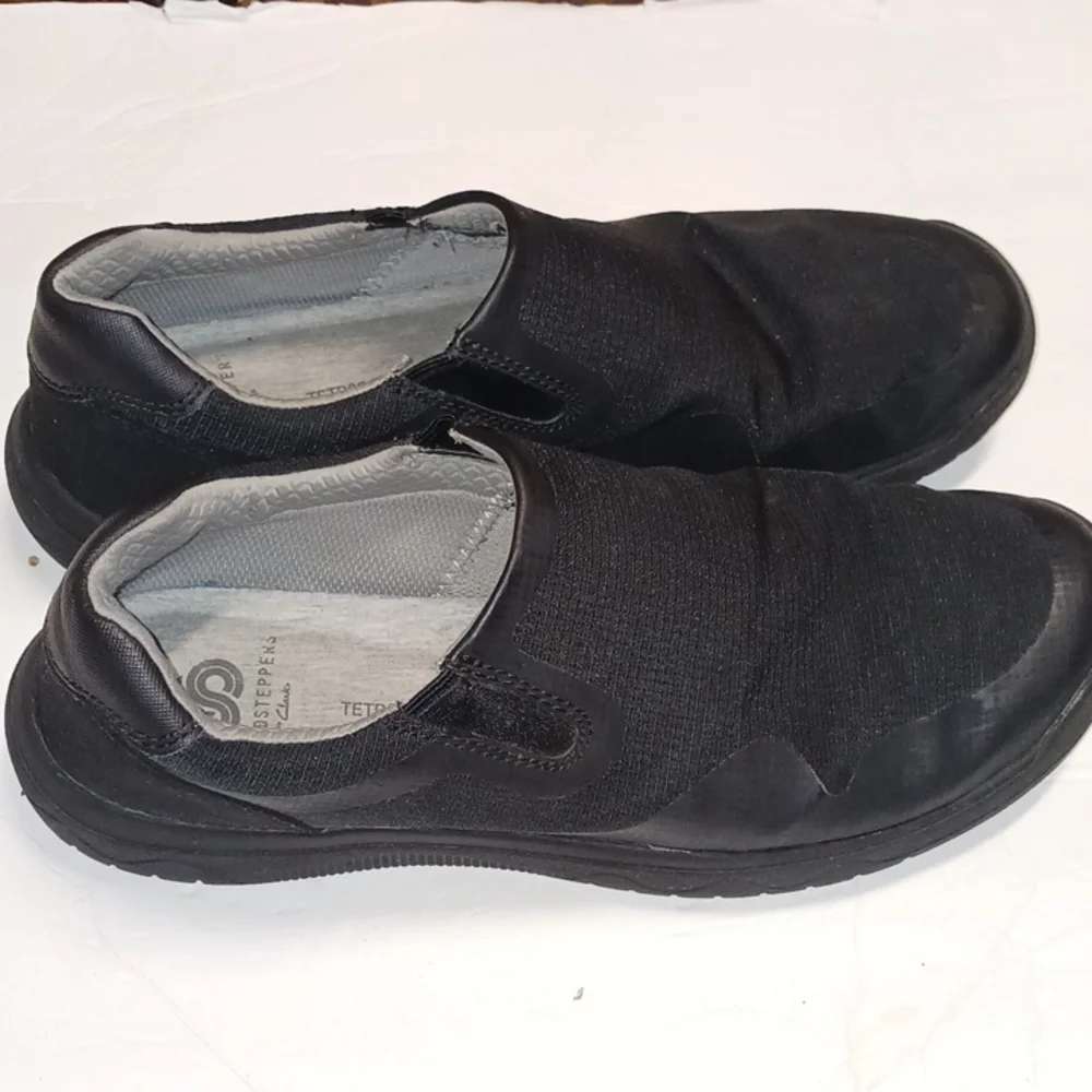 Mens Clarks Cloudsteppers with Tetrasoft size 12M - Picture 2 of 7